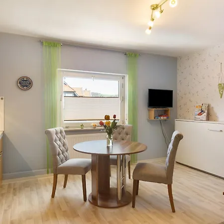 Haus Ute Apartment
